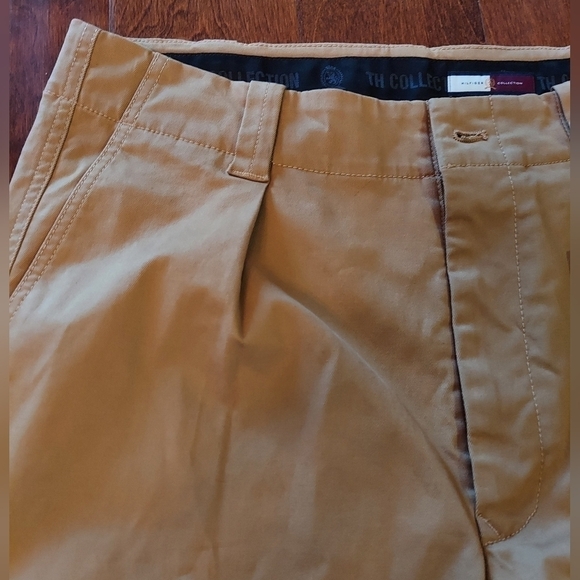 Tommy Hilfiger Hilfiger Collection Tan Relaxed Pleated Chino Pant Size 34 SAMPLE - Picture 3 of 6